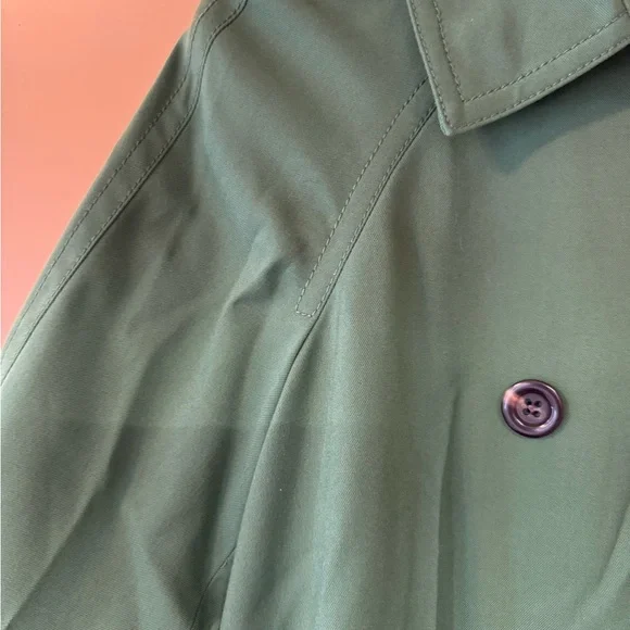 Ann Taylor Classic Green Pleated Back Trench Coat - Picture 4 of 11